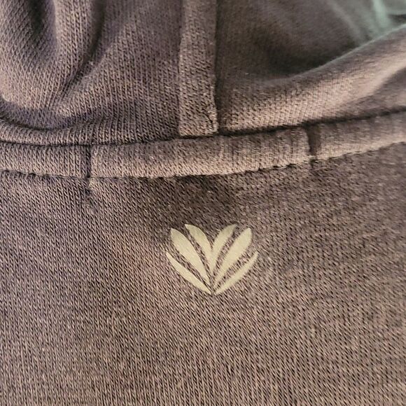 Forever 21 gray hooded sweatshirt sz small - Picture 5 of 13